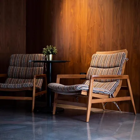 Select Hill 4* Linze