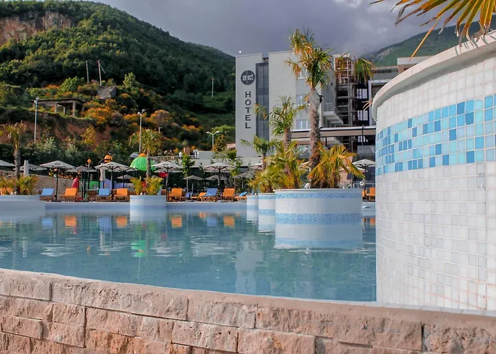 Select Hill 酒店 4*